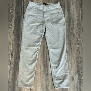 Women’s Banana Republic docker style Jean pants size 6